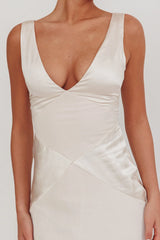 Soul Fire V-Neck Maxi Dress Champagne