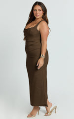 Benita Midi Dress - Scoop Neck Ruched Fitted Dress in Chocolate