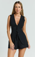 Olivia Shorts - Drawstring Relaxed Linen Shorts in Black
