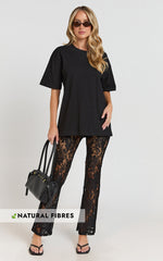 Prizza Top - Longline Boyfriend Tee Top in Black