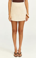 Robilyn Skort - Linen Look Skort in Natural